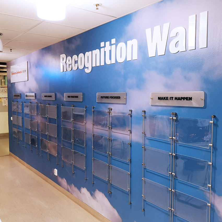Recognition Wall till Johnson&Johnson – bild 3
